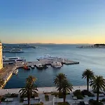 Rooftop Giovanina Apartman