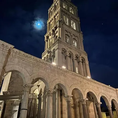 Lägenhet Rooftop Giovanina