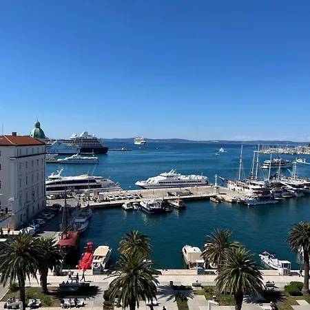 Rooftop Giovanina Split